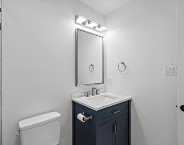 2500 Enfield Rd - Photo Thumbnail 13