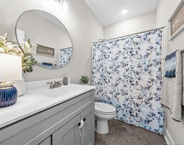 190 S Prince Henry Way - Photo Thumbnail 17