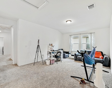 6316 Wagon Spring St - Photo Thumbnail 15