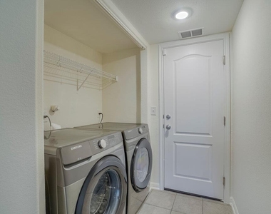 576 Ferrule Dr - Photo Thumbnail 15
