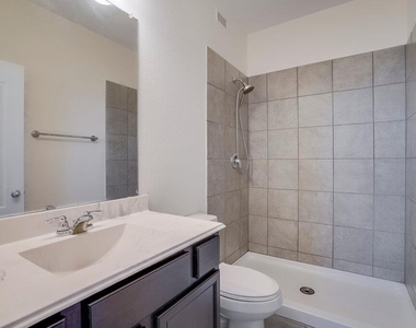576 Ferrule Dr - Photo Thumbnail 8