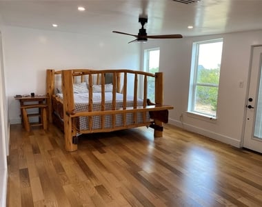 31 Heathrow Ln - Photo Thumbnail 20