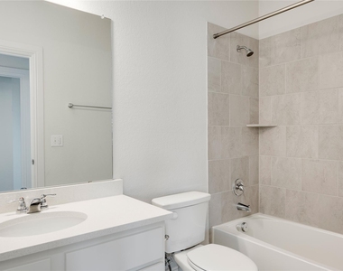 9813 Evening Canopy Dr - Photo Thumbnail 22