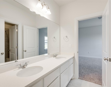 9813 Evening Canopy Dr - Photo Thumbnail 23