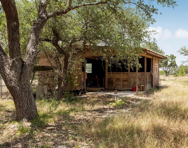 2591 Spring Valley Dr - Photo Thumbnail 34