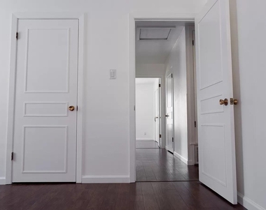 11507 Whitewing Ave - Photo Thumbnail 5