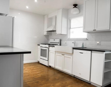 11507 Whitewing Ave - Photo Thumbnail 3