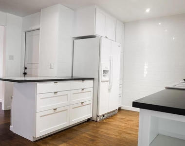 11507 Whitewing Ave - Photo Thumbnail 13