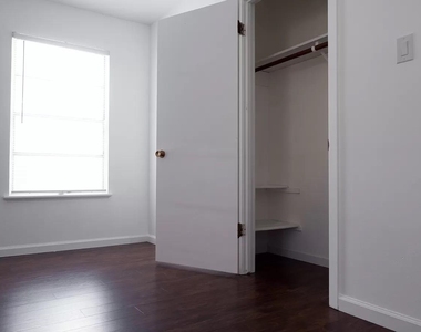 11507 Whitewing Ave - Photo Thumbnail 14
