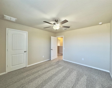 1521 Maier Dr - Photo Thumbnail 21