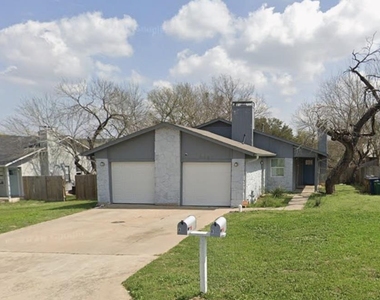 7401 Tumbleweed Dr - Photo Thumbnail 5