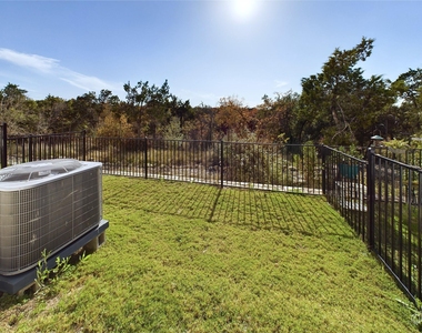 12001 Vista Parke Dr - Photo Thumbnail 27