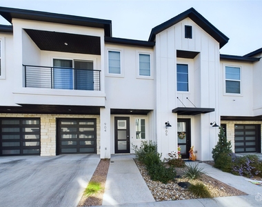 12001 Vista Parke Dr - Photo Thumbnail 31