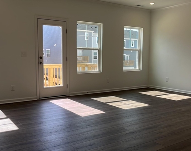 1417 Jay Road - Photo Thumbnail 8