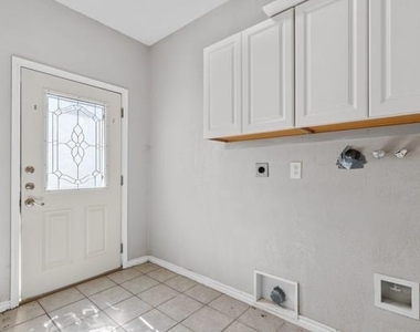 16 Brenda Ln - Photo Thumbnail 35