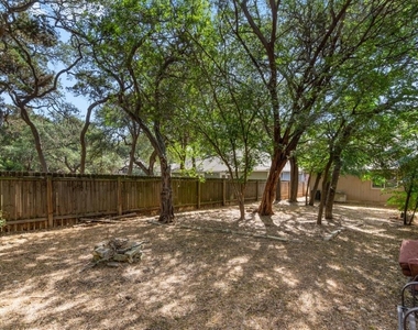 7228 Aldea Dr - Photo Thumbnail 17