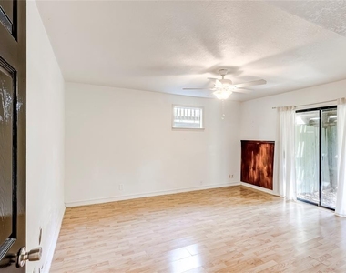 208 Westhaven Dr - Photo Thumbnail 28