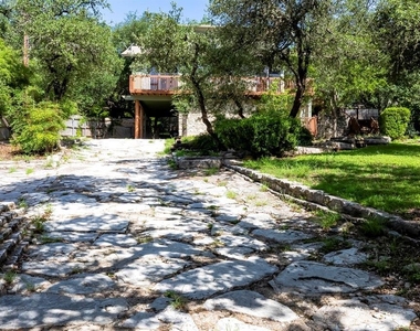 208 Westhaven Dr - Photo Thumbnail 32