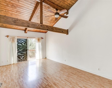 208 Westhaven Dr - Photo Thumbnail 20