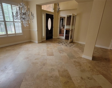 2832 Grimes Ranch Rd - Photo Thumbnail 3