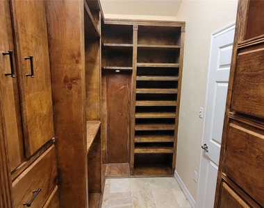 2832 Grimes Ranch Rd - Photo Thumbnail 29