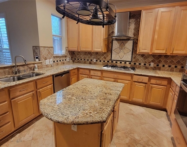 2832 Grimes Ranch Rd - Photo Thumbnail 16
