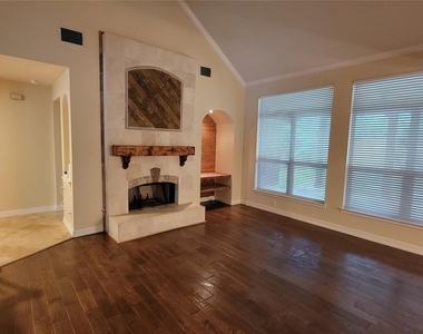 2832 Grimes Ranch Rd - Photo Thumbnail 10