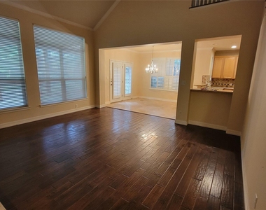 2832 Grimes Ranch Rd - Photo Thumbnail 7