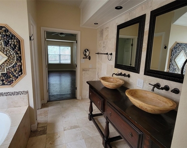 2832 Grimes Ranch Rd - Photo Thumbnail 26