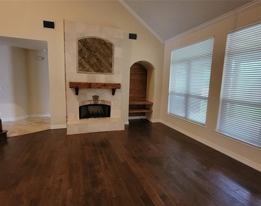 2832 Grimes Ranch Rd - Photo Thumbnail 8