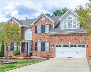 2041 Jadewood Drive - Photo Thumbnail 5