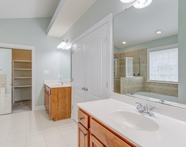 2041 Jadewood Drive - Photo Thumbnail 56