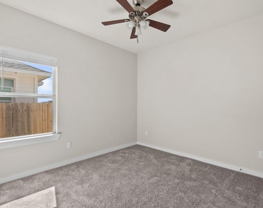 221 Ancellotta Way - Photo Thumbnail 15