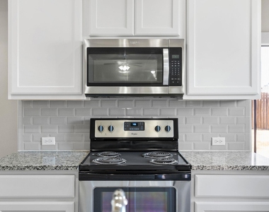221 Ancellotta Way - Photo Thumbnail 8