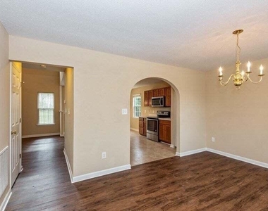 2101 Great Bend Drive - Photo Thumbnail 5