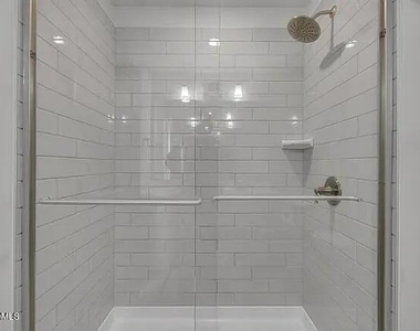 2307 Bethpage Drive - Photo Thumbnail 8