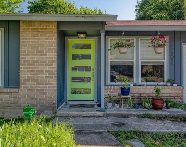 5502 Burgundy Dr - Photo Thumbnail 20