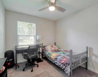 5502 Burgundy Dr - Photo Thumbnail 17