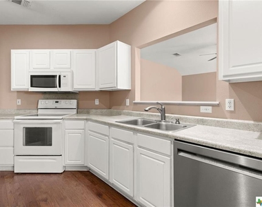 1623 Anna Lee Dr - Photo Thumbnail 3