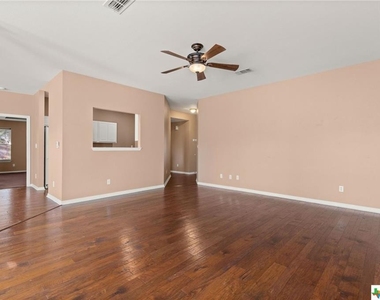 1623 Anna Lee Dr - Photo Thumbnail 6