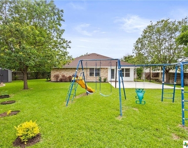 1623 Anna Lee Dr - Photo Thumbnail 27