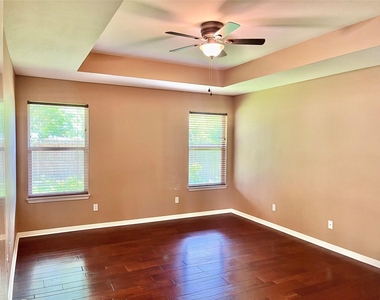 1623 Anna Lee Dr - Photo Thumbnail 13