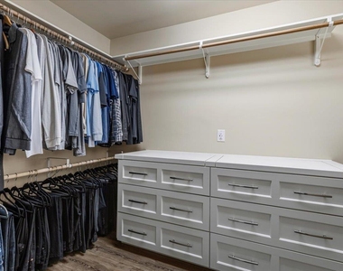 25207 Lake View Dr - Photo Thumbnail 16