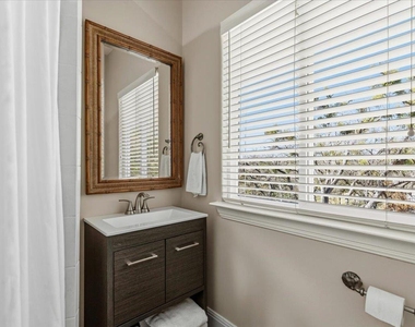 25207 Lake View Dr - Photo Thumbnail 27