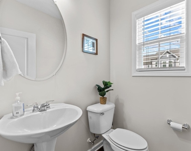 812 Star Rdg Drive - Photo Thumbnail 18