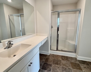 924 Weatherby Lane - Photo Thumbnail 16