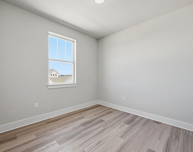 8401 Orizzonte St - Photo Thumbnail 20