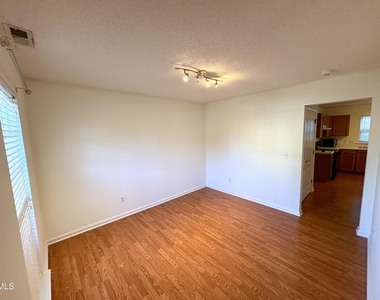 5100 Cardinal Grove Boulevard - Photo Thumbnail 3