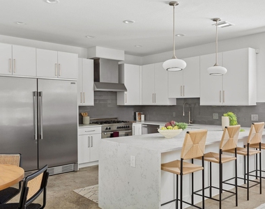 1182 Oakgrove Ave - Photo Thumbnail 12