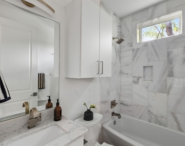 1182 Oakgrove Ave - Photo Thumbnail 17